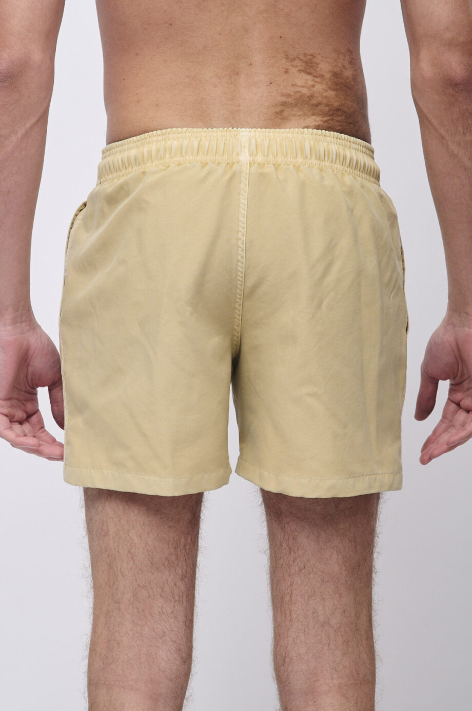 Short teñido