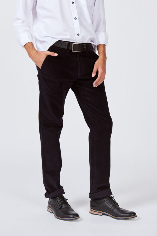 Pantalón regular básico sin pinzas