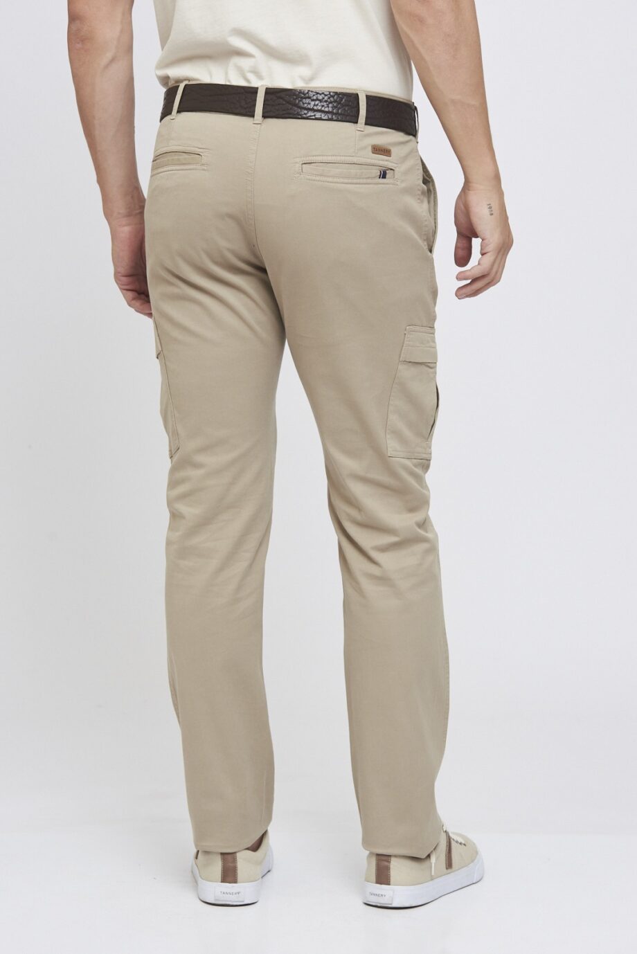 Cargo slim fit de gabardina elastizada