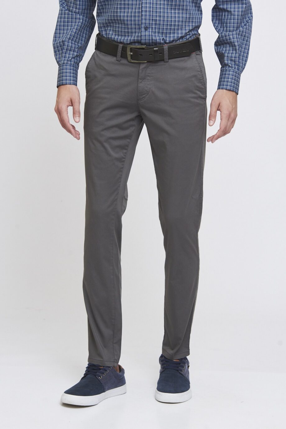 Chino slim fit de gabardina