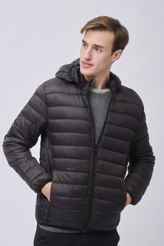 Campera canelón con capucha