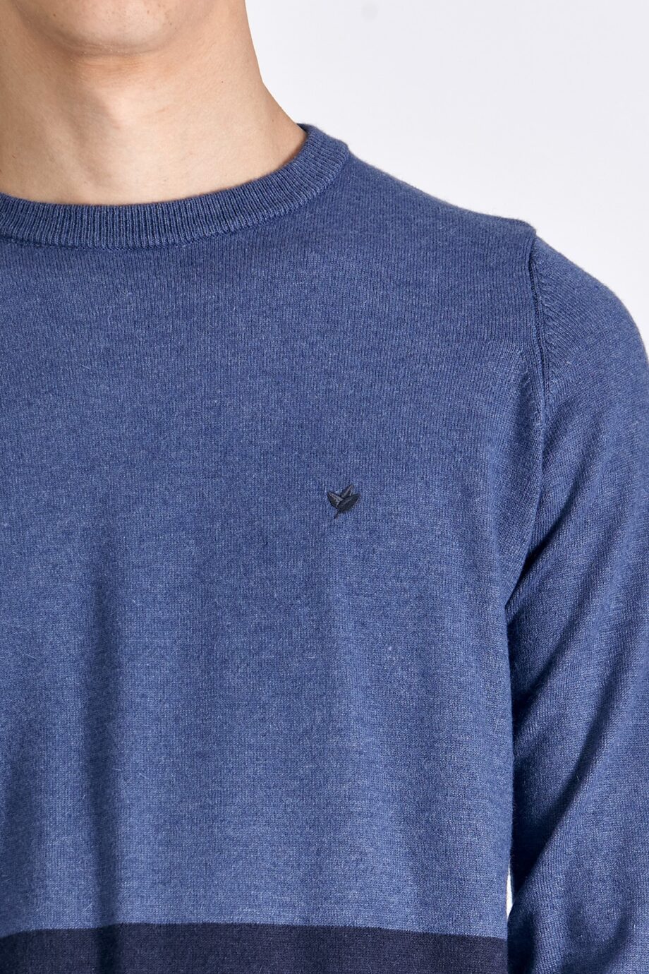 Sweater escote redondo cinco colores