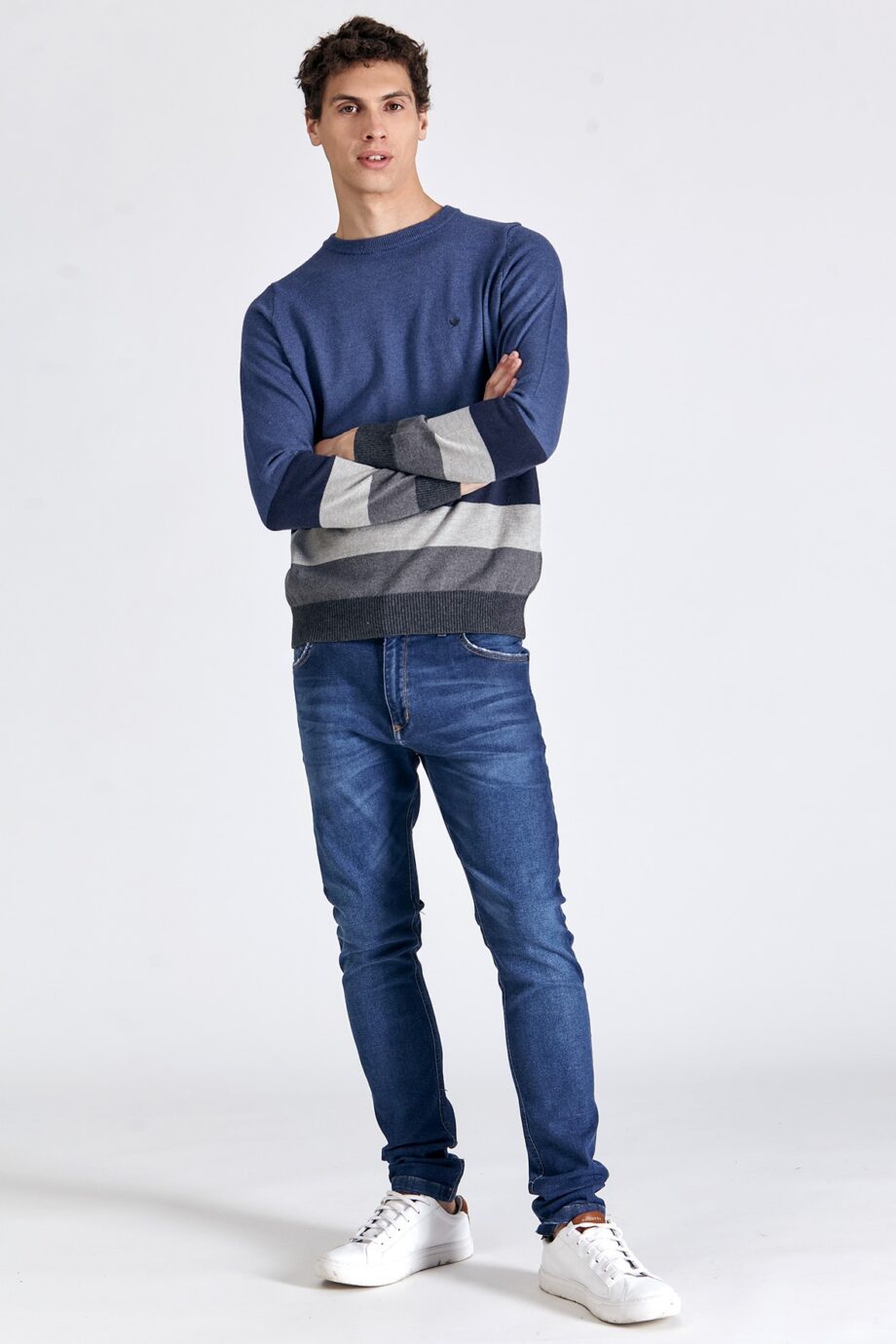 Sweater escote redondo cinco colores