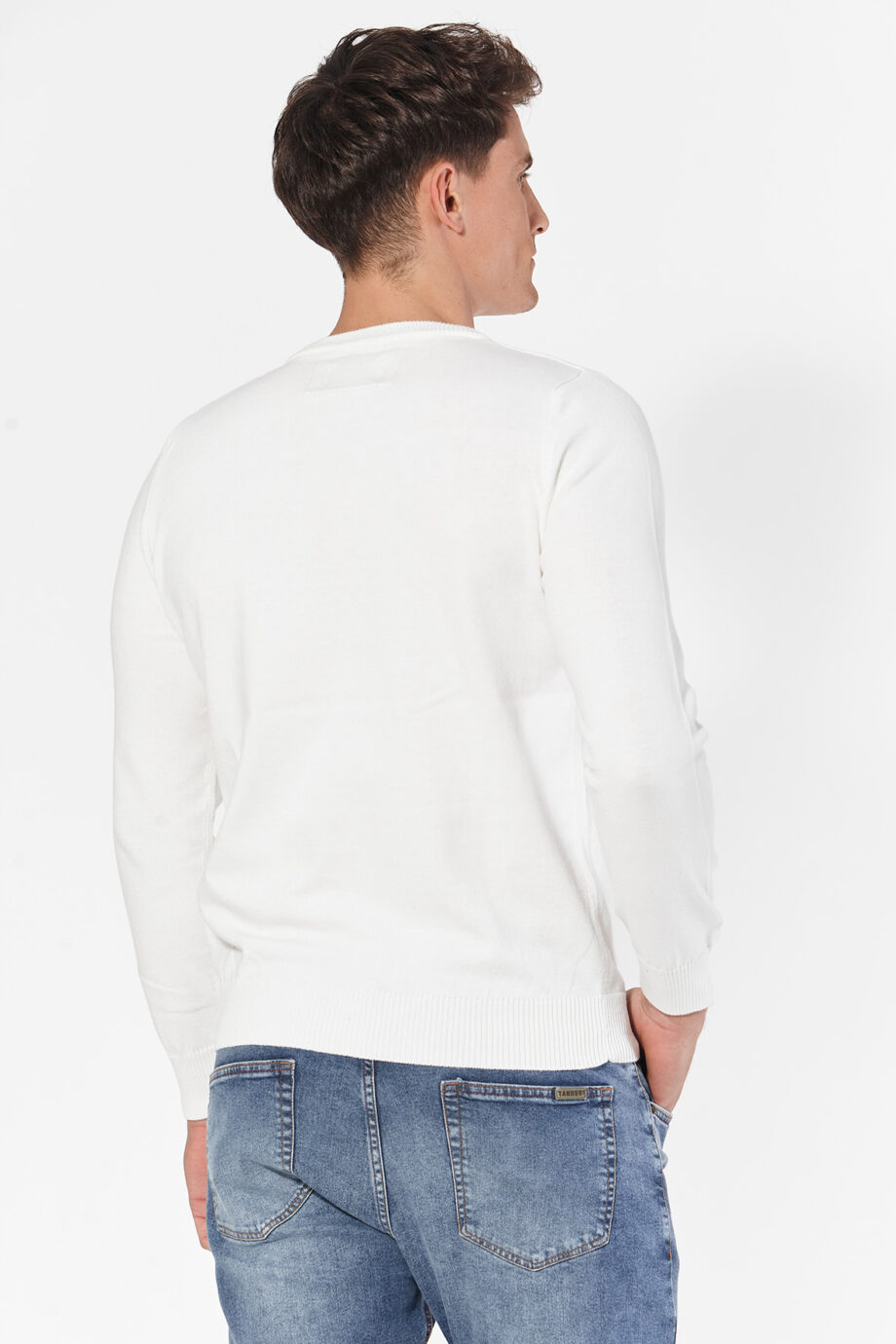 Sweater liso escote redondo