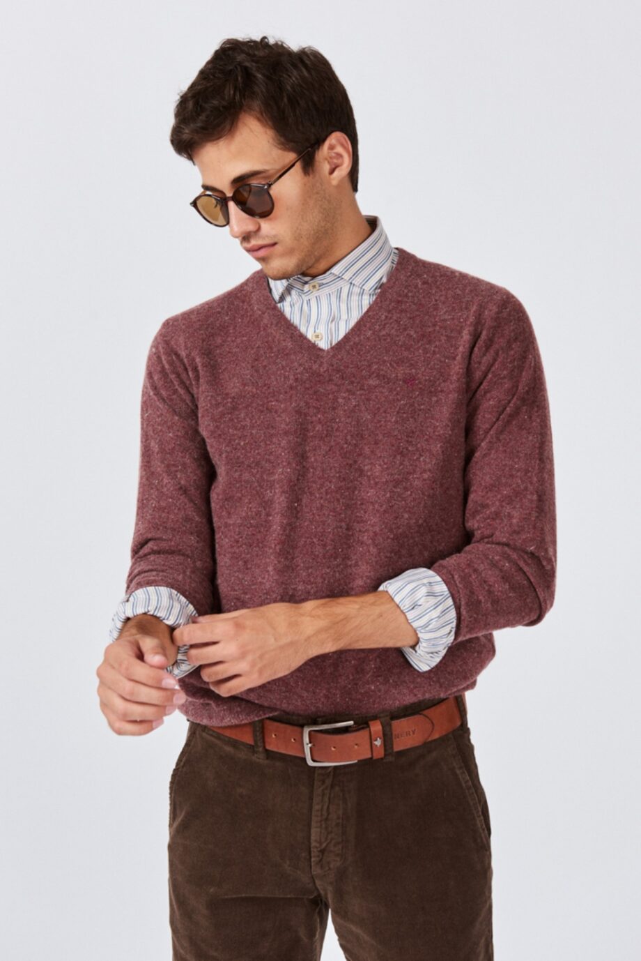 Sweater escote V de lana