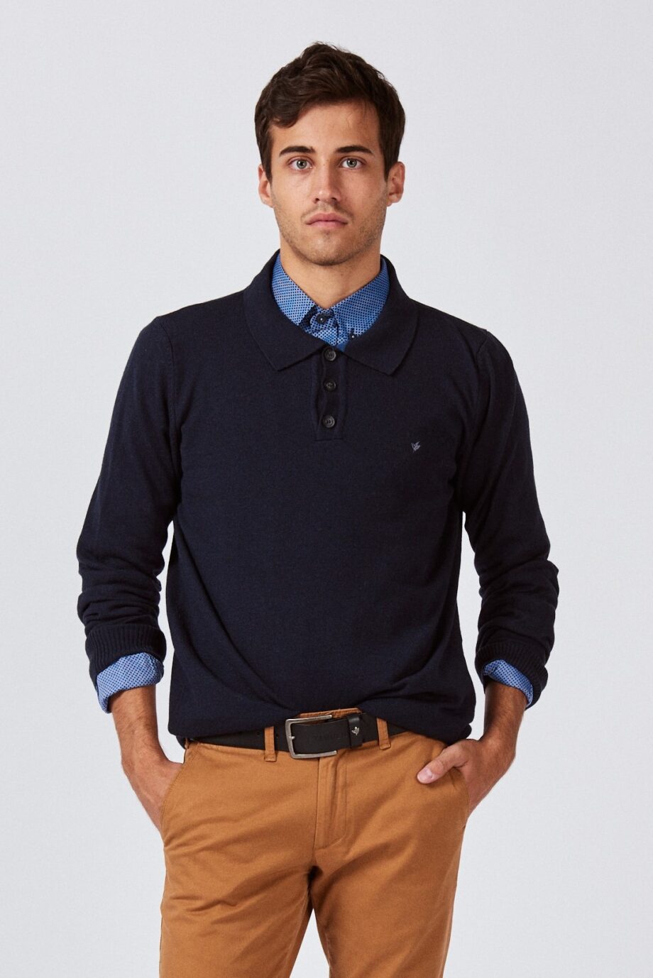 Sweater cuello polo