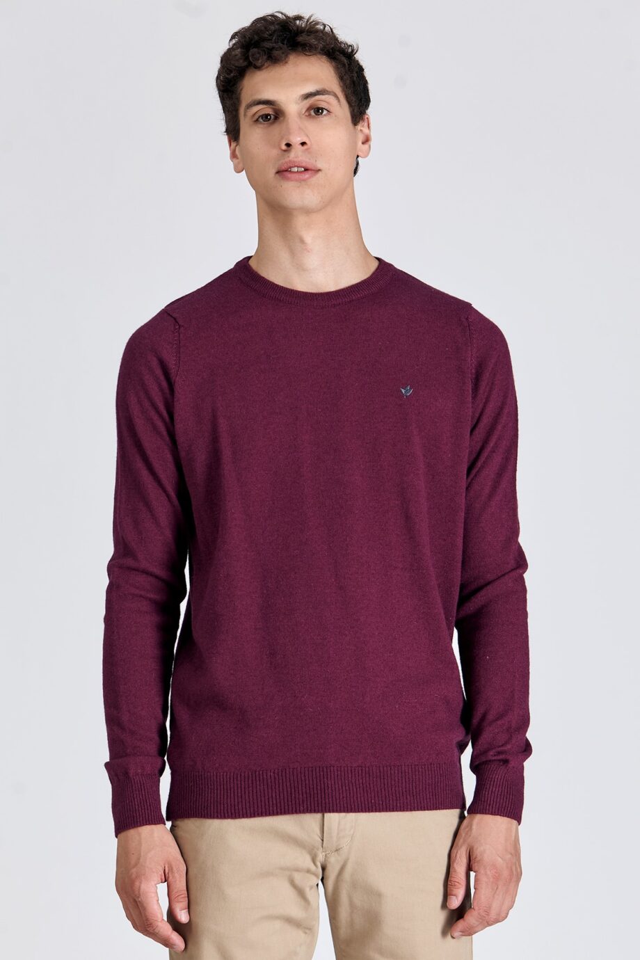 Sweater liso escote O