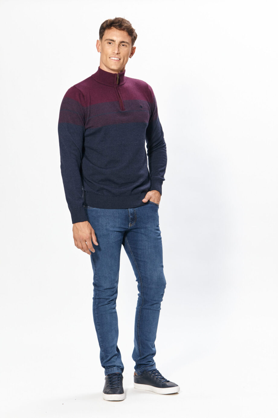 Sweater medio cierre combinado