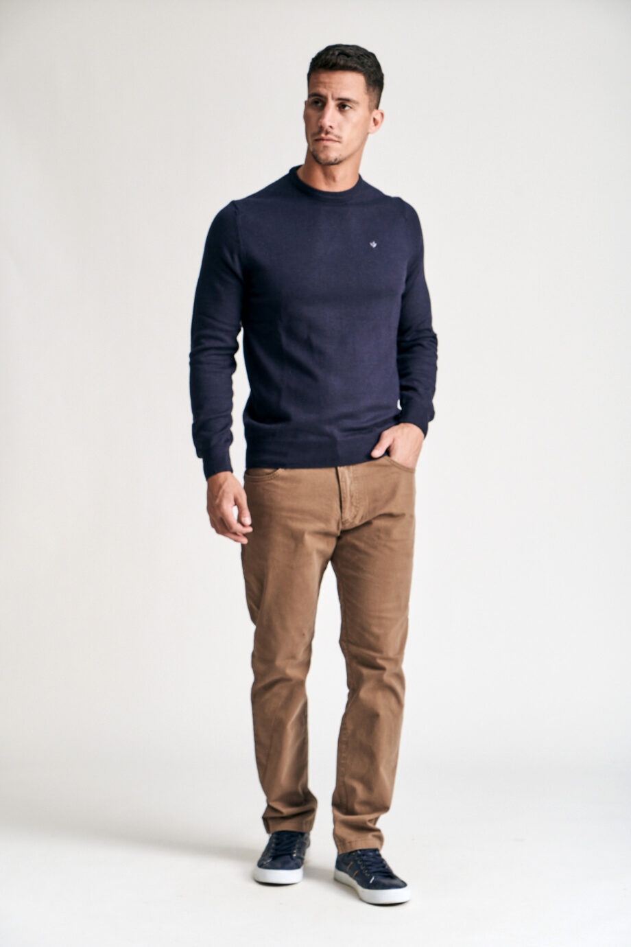 Sweater cuello redondo