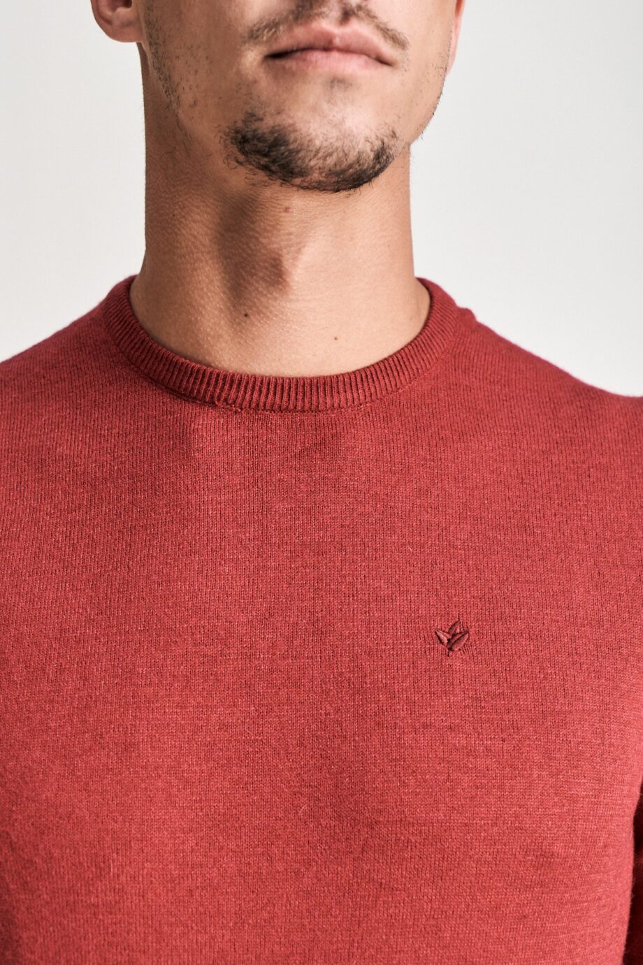 Sweater cuello redondo