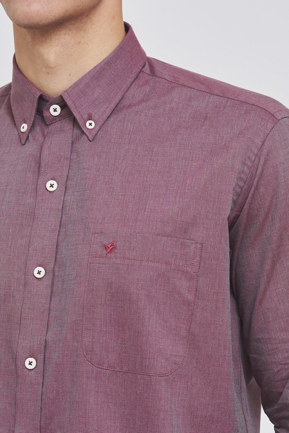 Camisa lisa regular fit de fil a fil