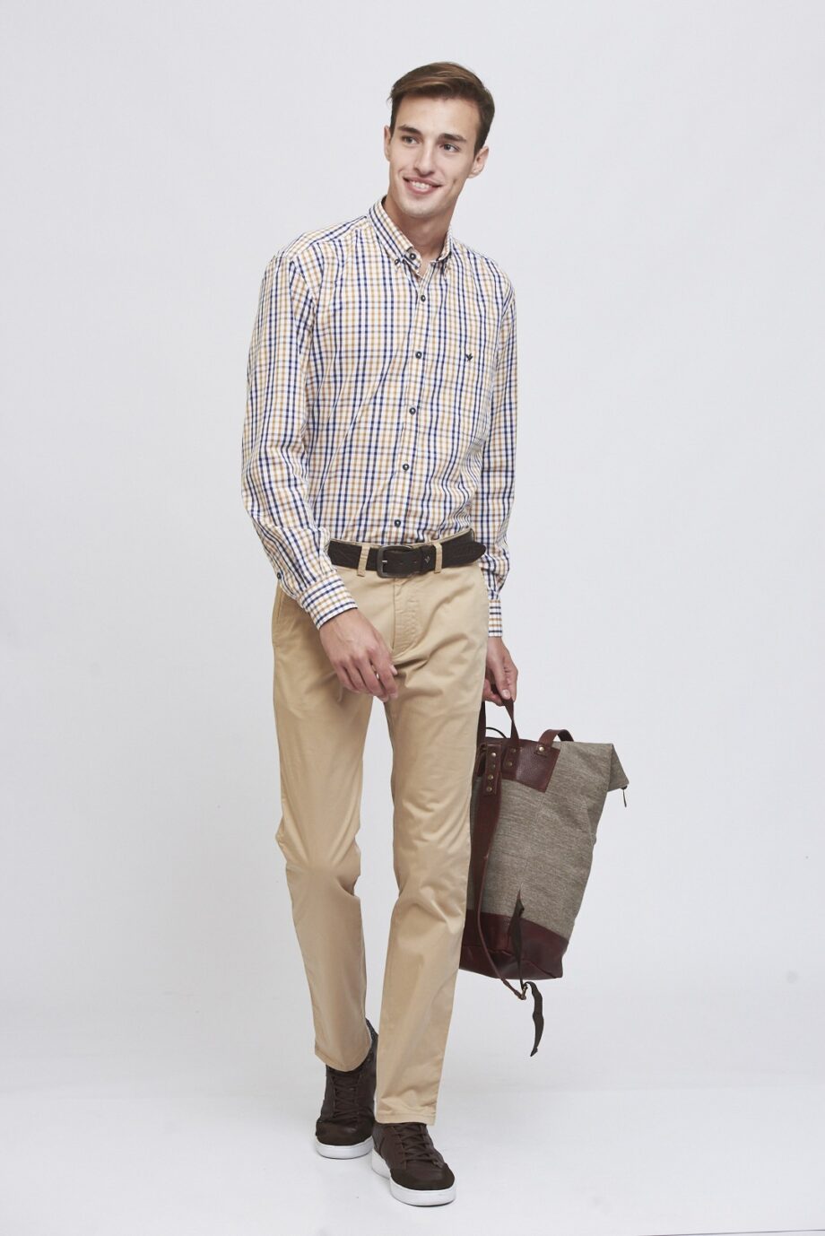 Camisa regular fit a cuadros