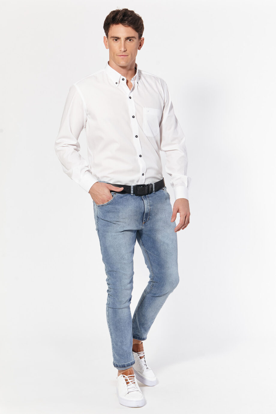 Camisa regular fit de poplin