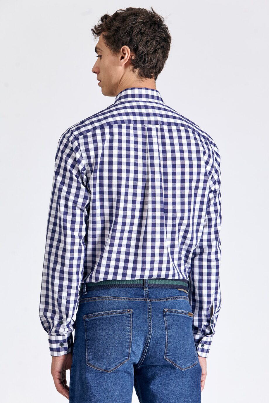 Camisa regular fit a cuadros