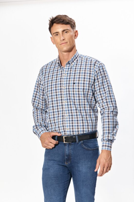 Camisa regular fit a cuadros