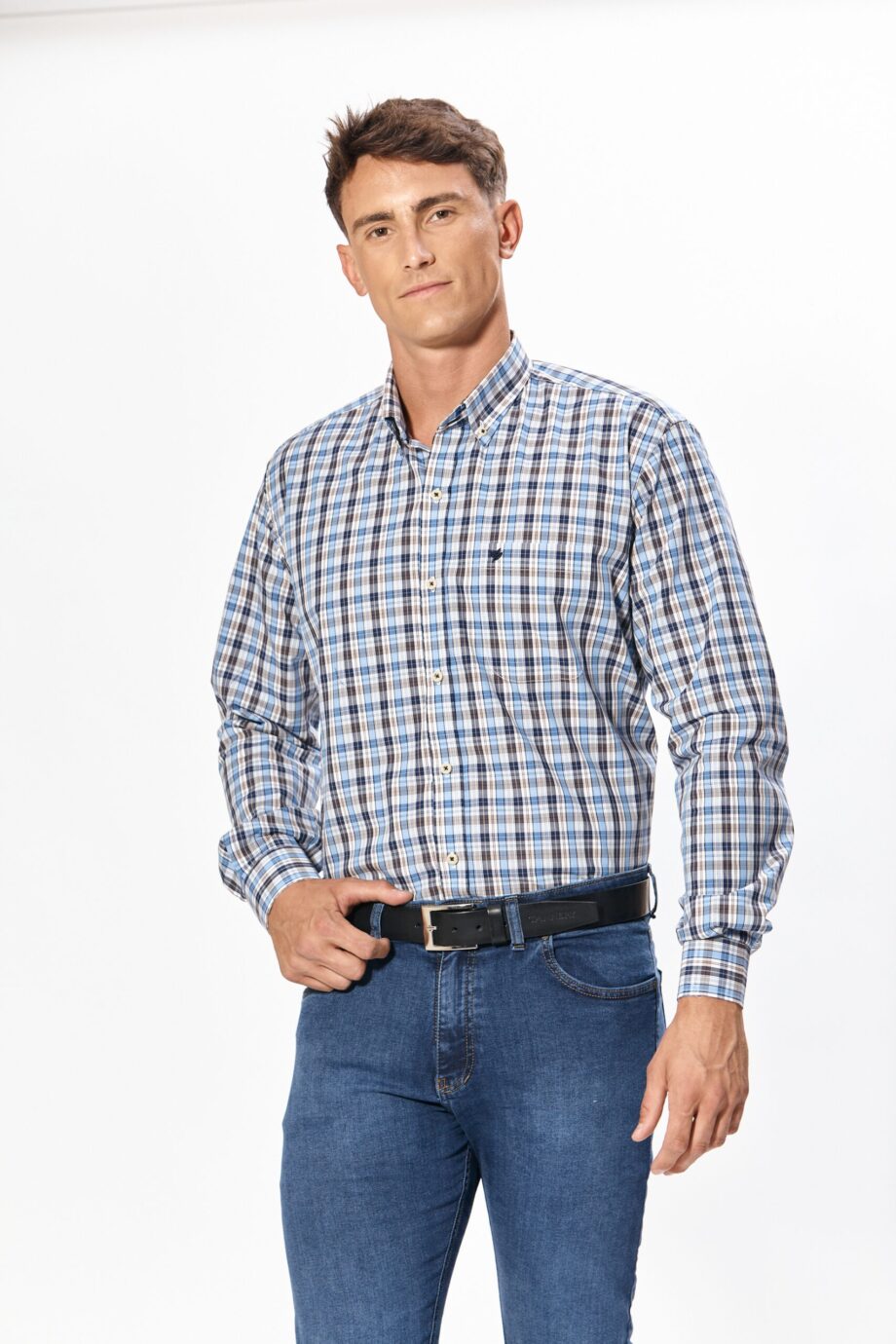 Camisa regular fit a cuadros