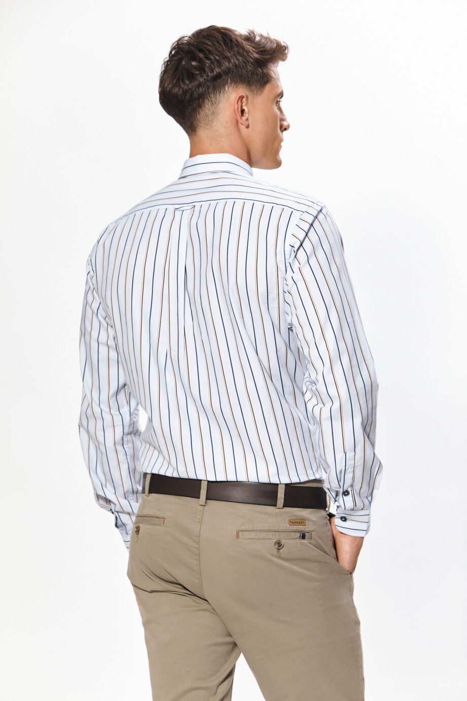Camisa regular fit a rayas