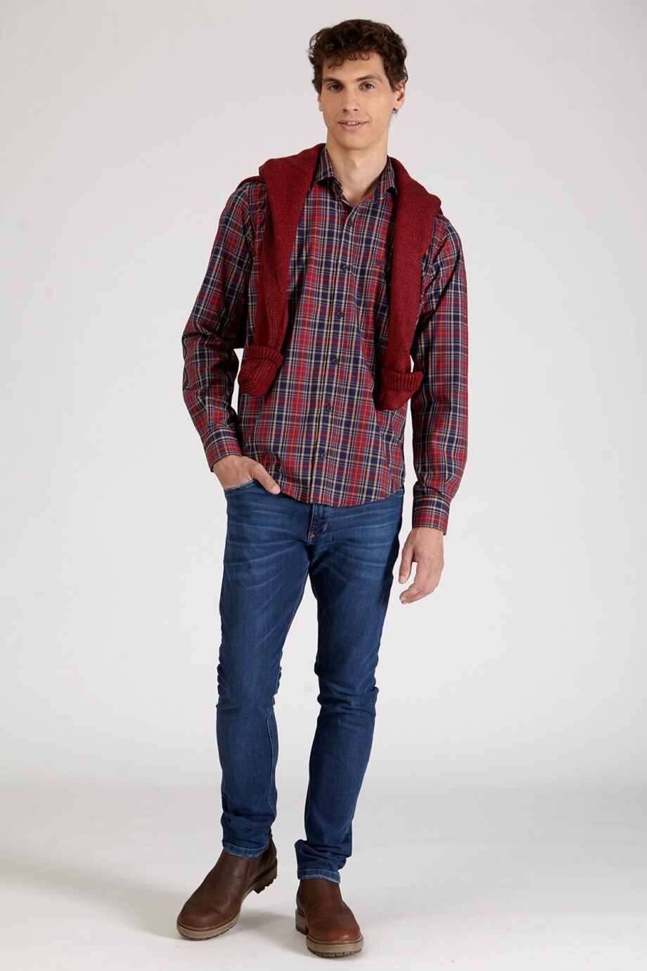 Camisa slim fit a cuadros