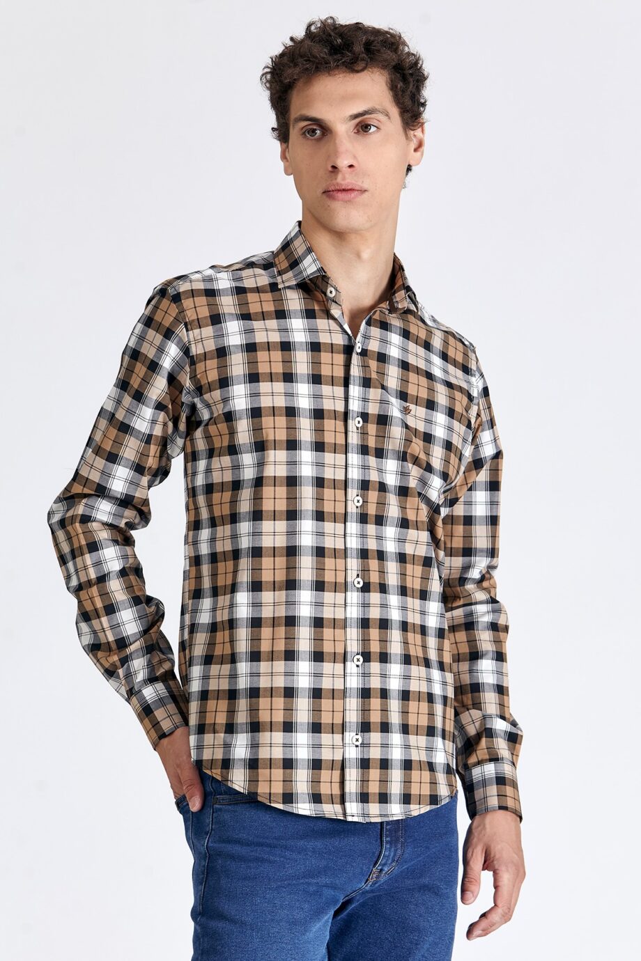 Camisa slim fit a cuadros