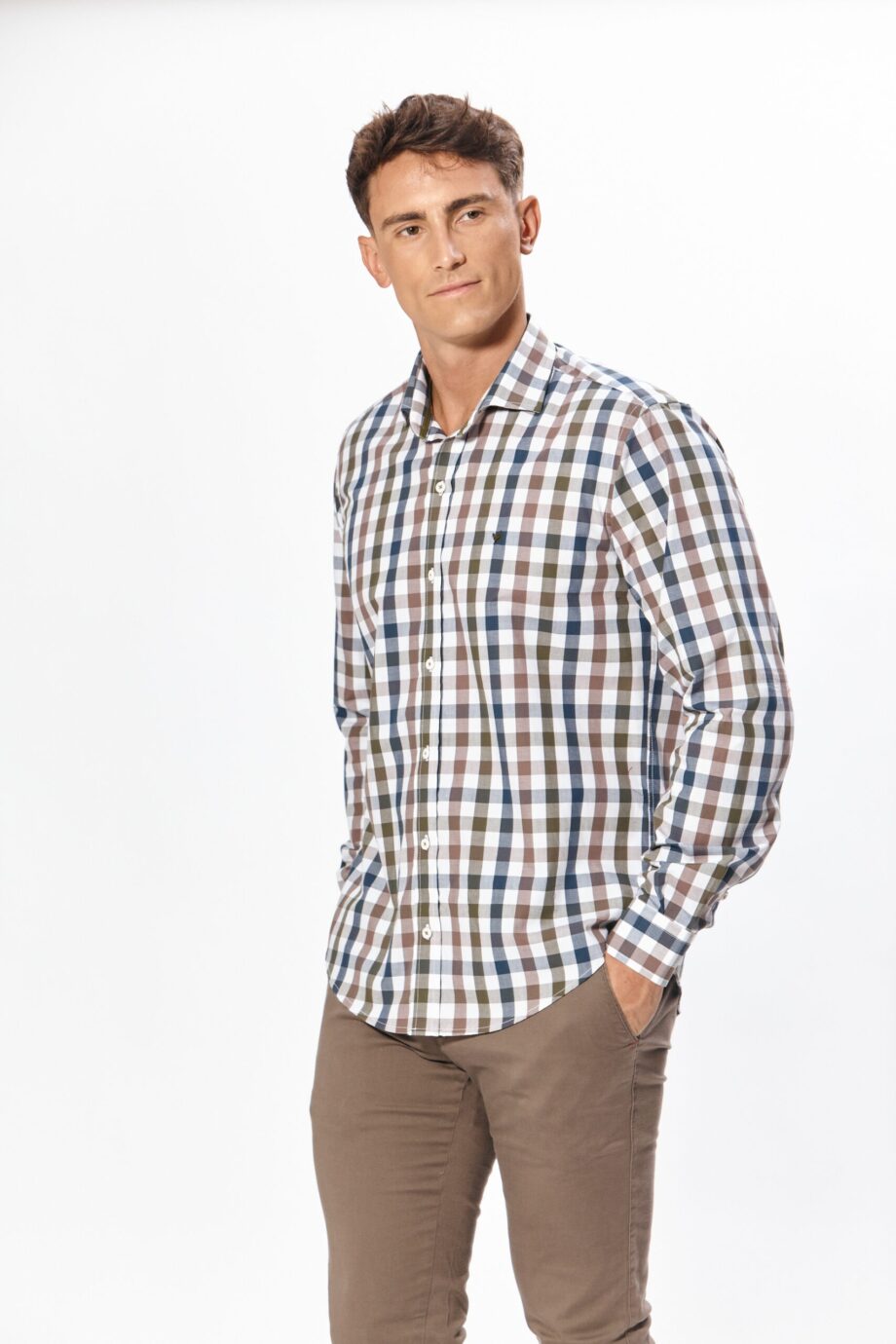 Camisa slim fit a cuadros