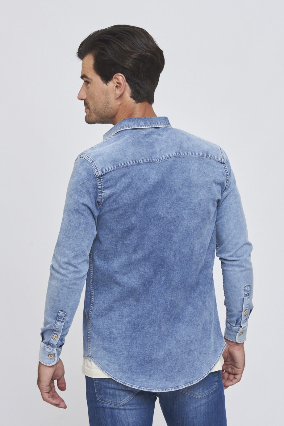 Camisa de jean relaxed fit