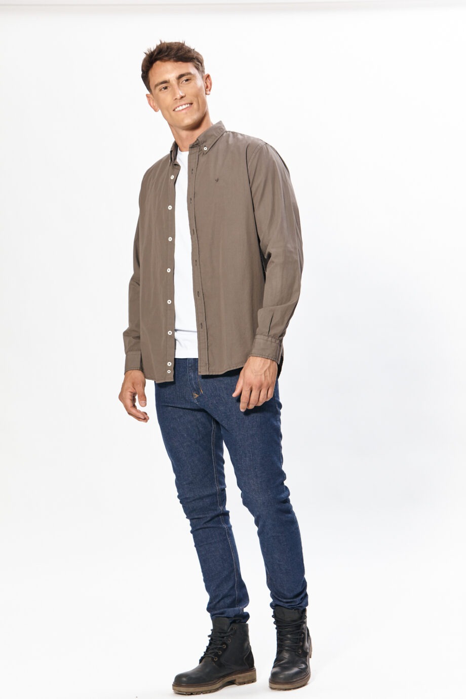 Camisa relaxed fit de poplin teñido