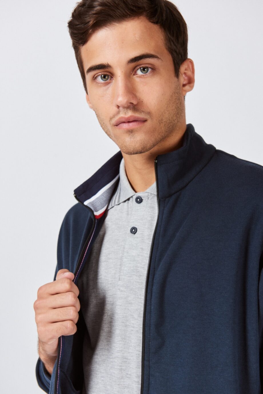 Campera cuello tejido interlock