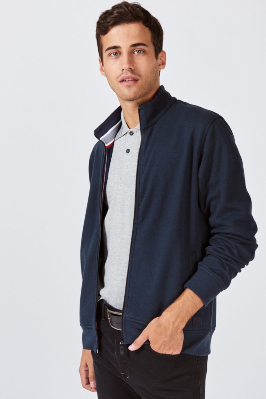 Campera cuello tejido interlock
