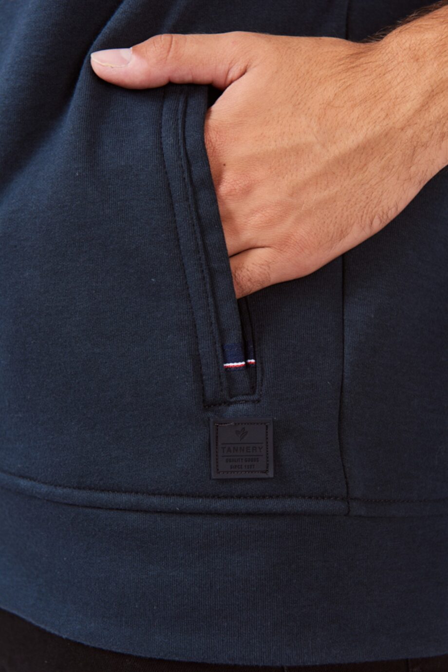 Campera cuello tejido interlock