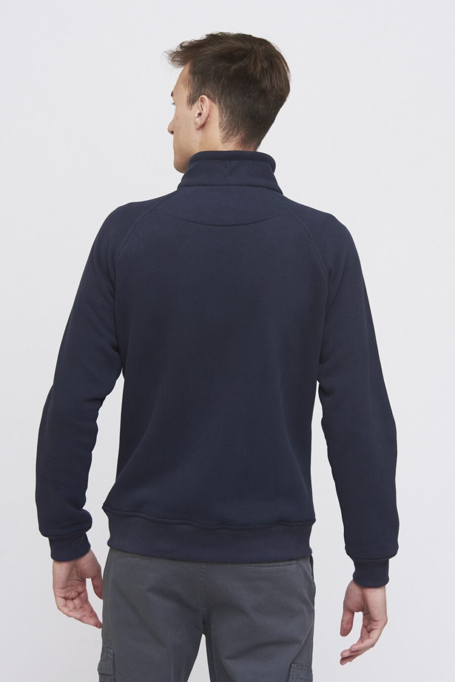 Campera con cuello interno tejido de frisa melange