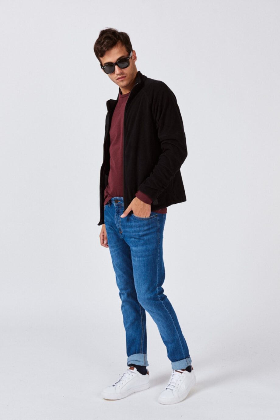 Campera polar con mangas ranglan