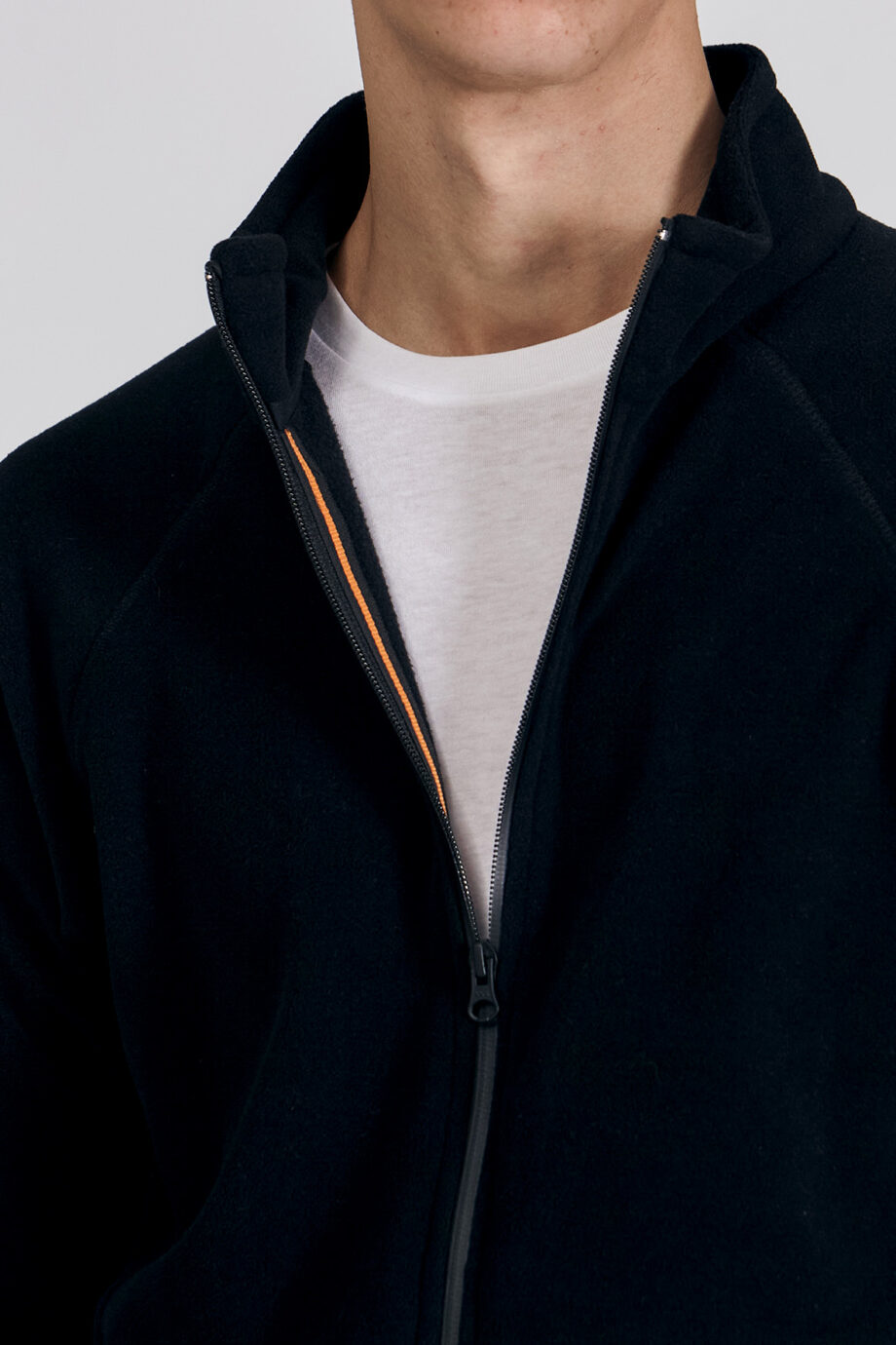 Campera mangas ranglan de micropolar