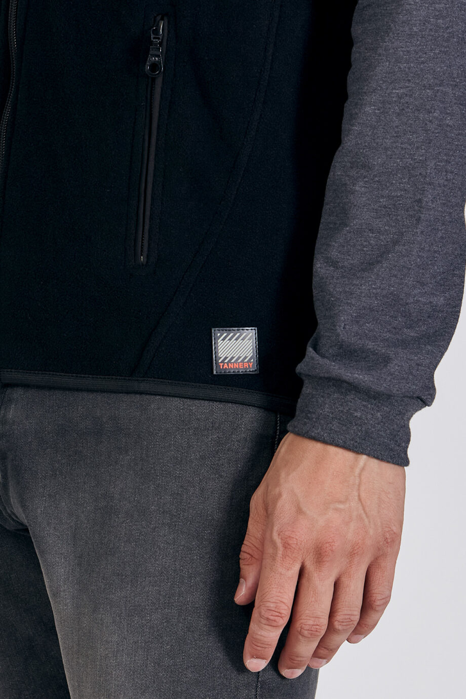 Chaleco polar con cuello interno tactel