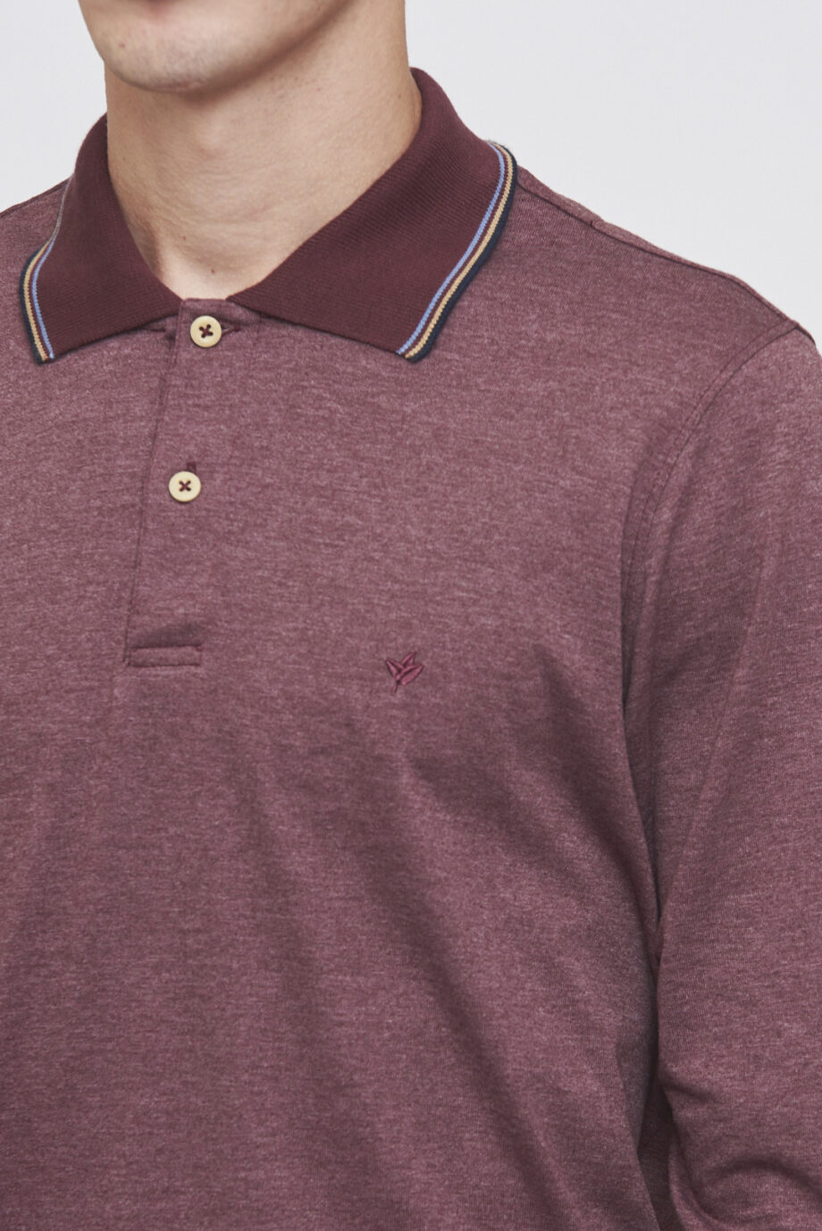 Polo mangas largas con cuello cuatro vivos de jersey