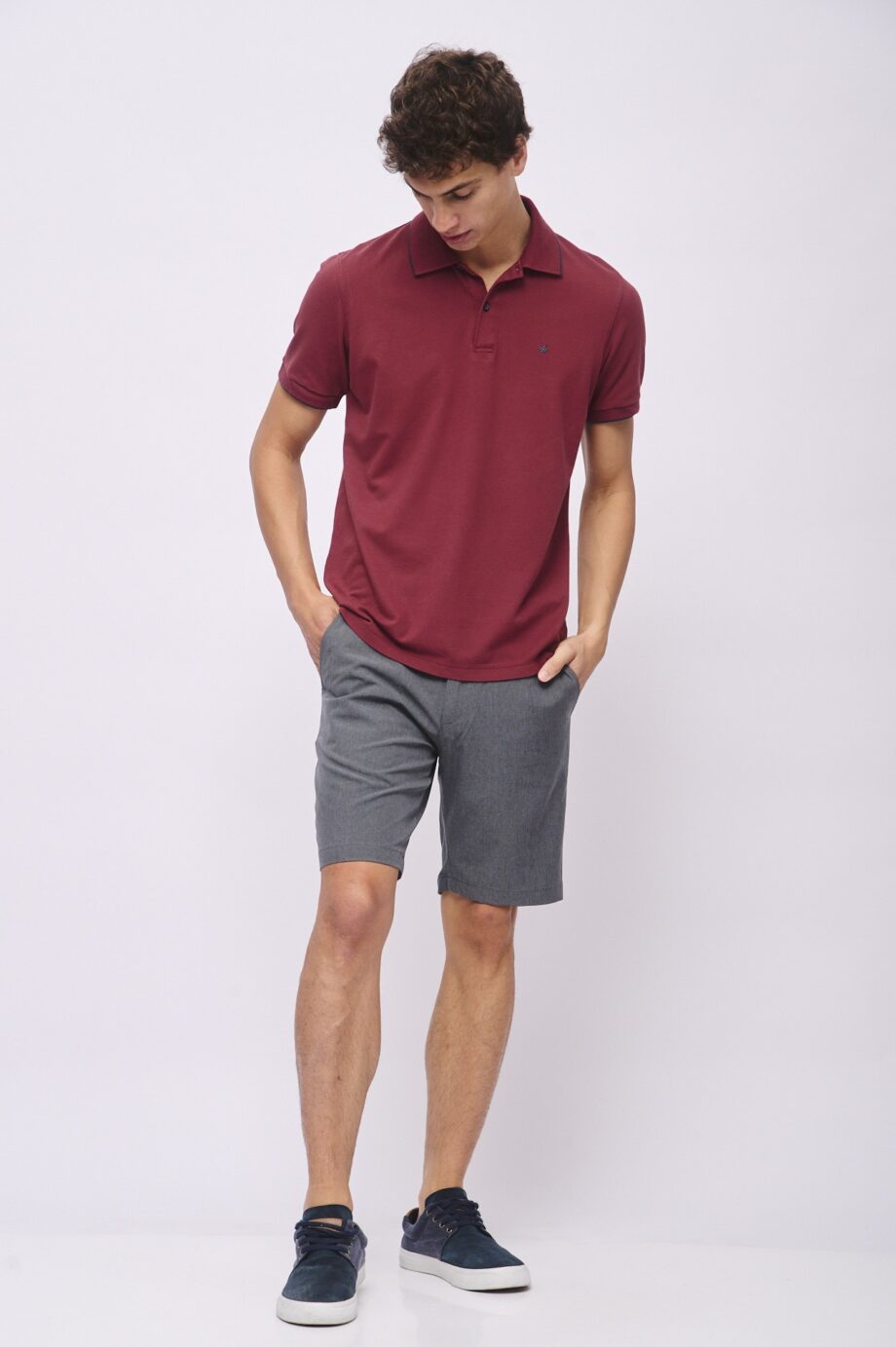 Polo cuello tejido panal con vivo de piqué peruano