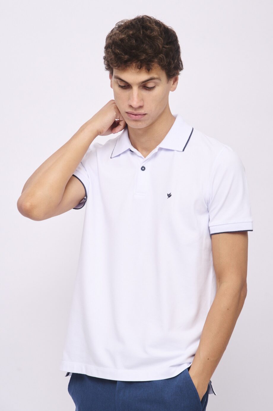 Polo cuello tejido panal con vivo de piqué peruano