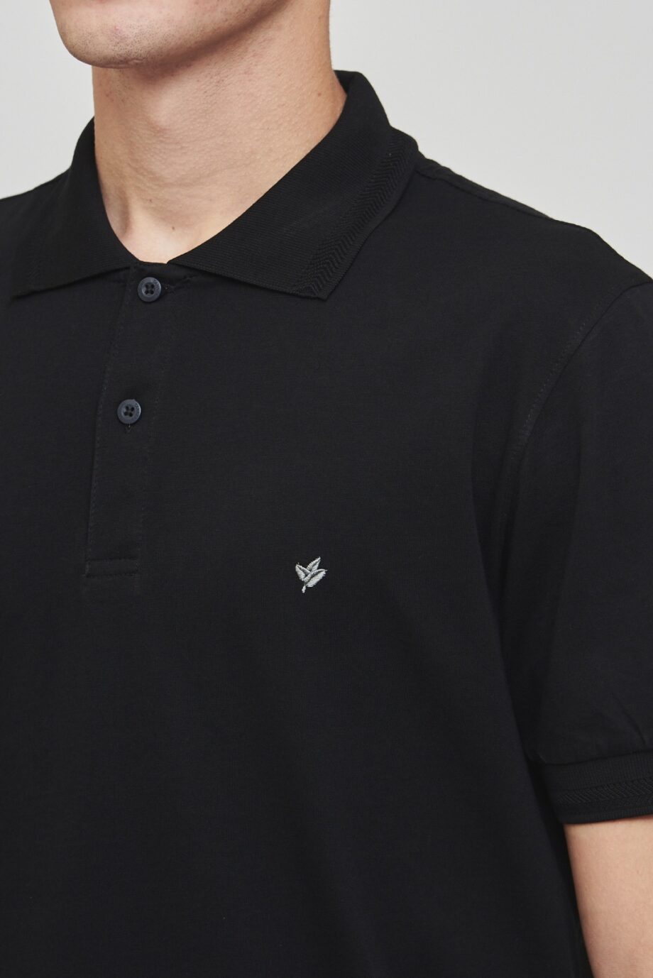 Polo con cuello espigado de jersey peruano