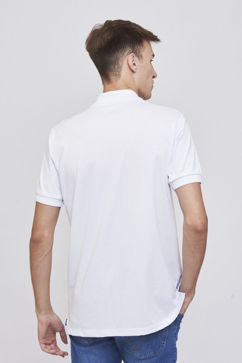 Polo con cuello espigado de jersey peruano
