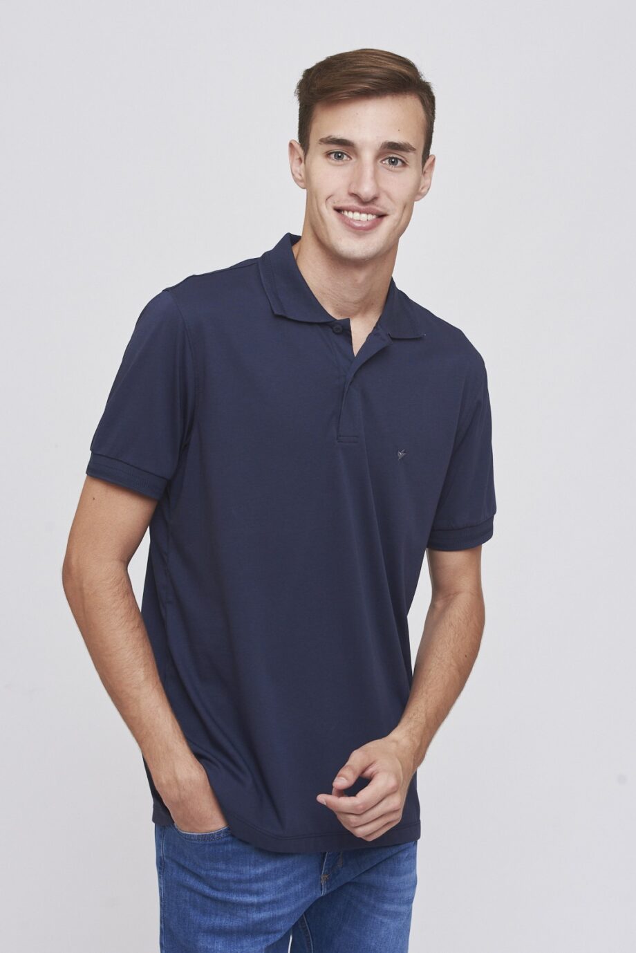 Polo con cuello espigado de jersey peruano