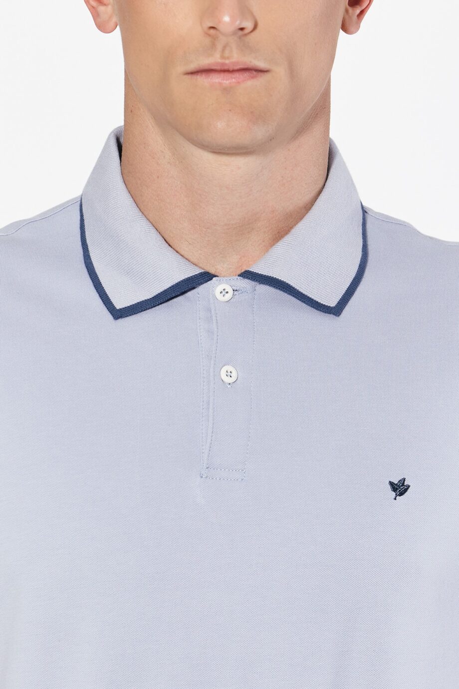 Polo con vivo de piqué