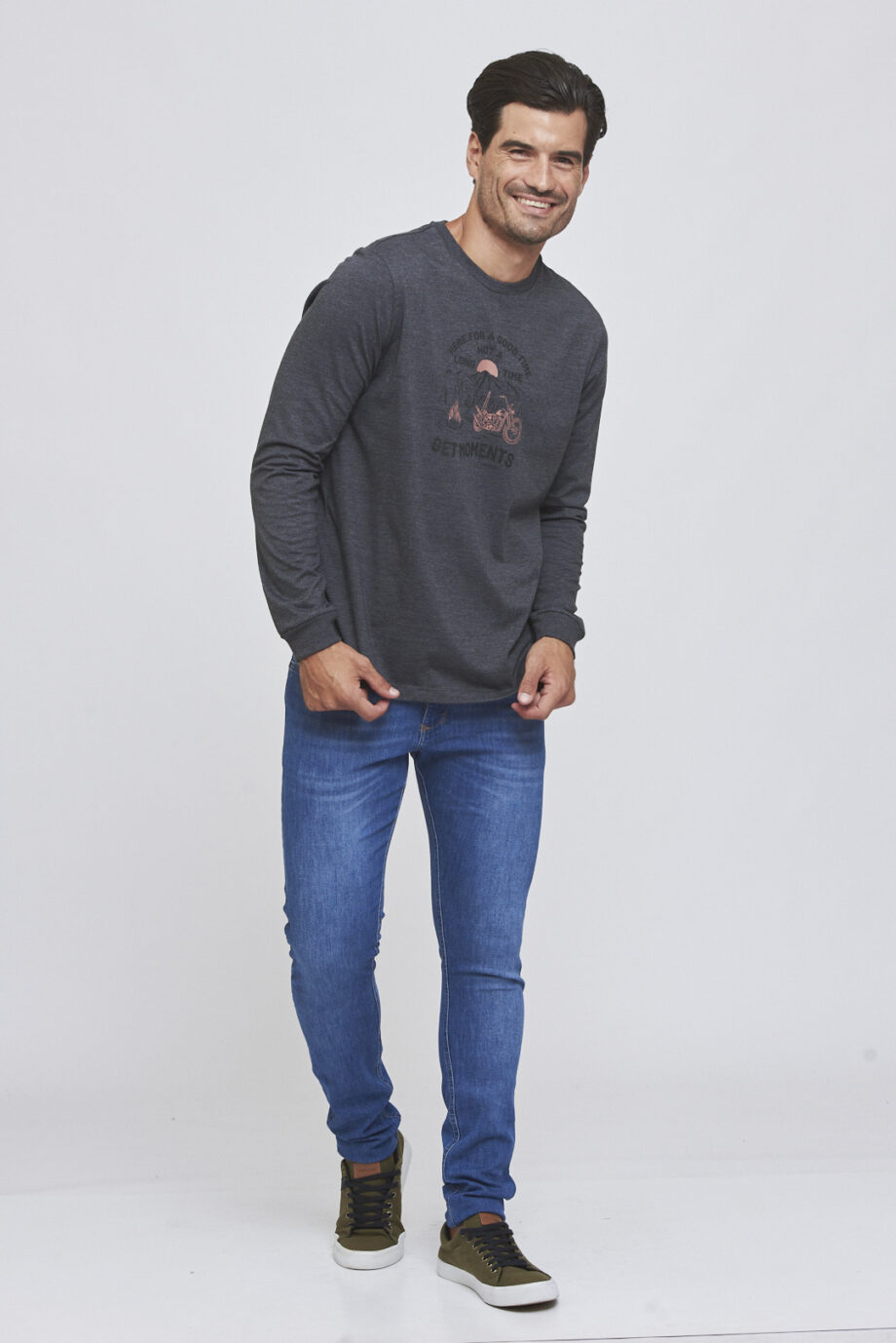 Remera GET MOMENTS