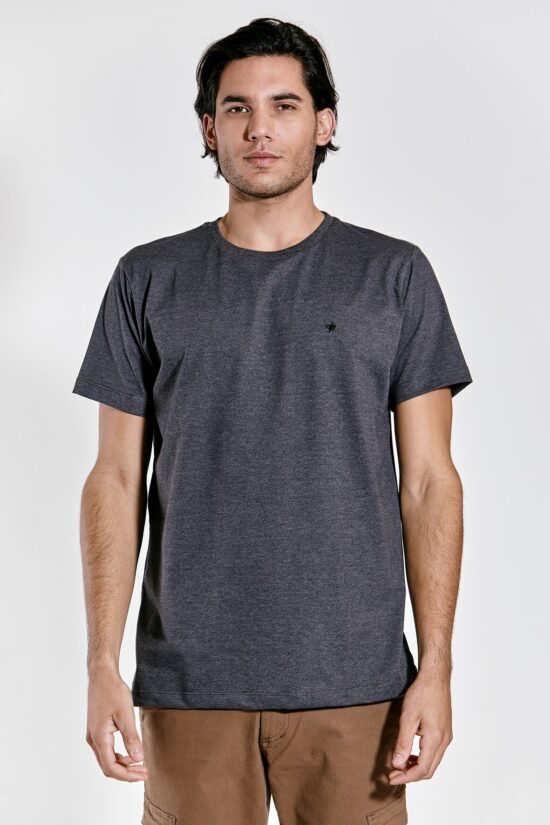 Remera escote O de jersey