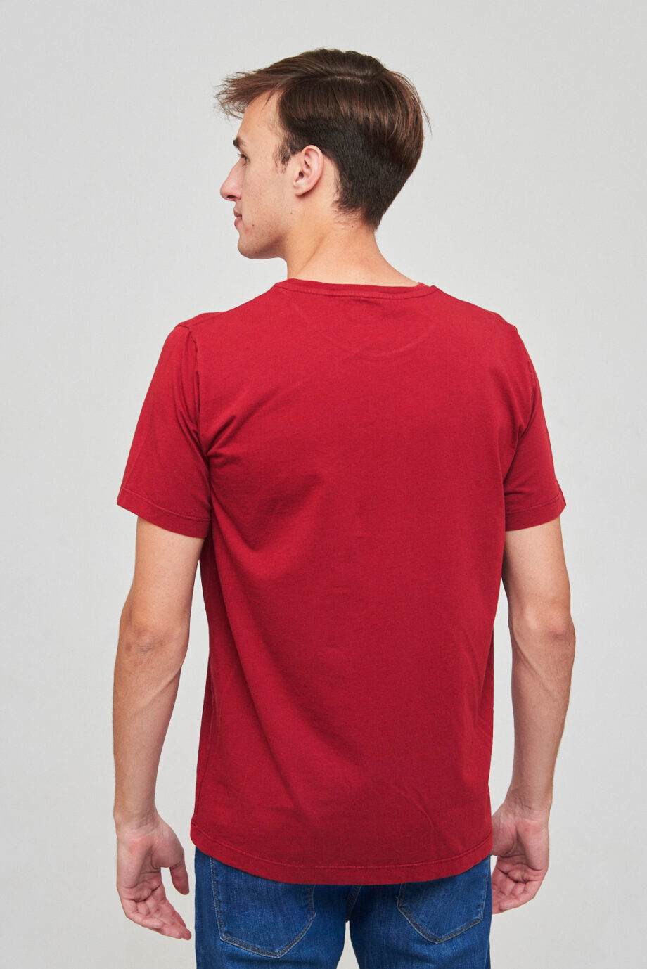 Remera de jersey lisa escote O