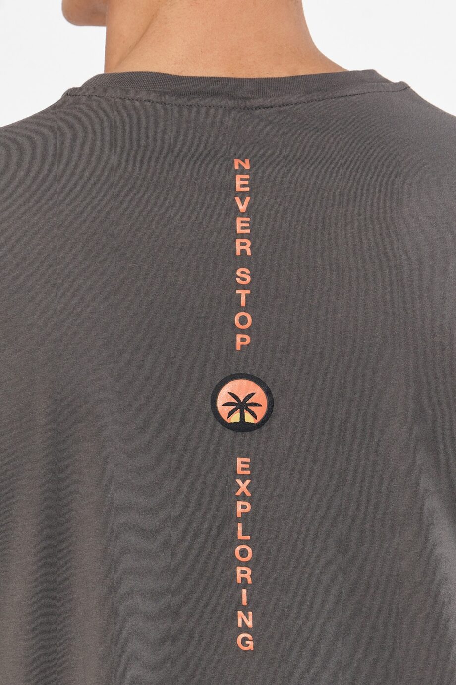 Remera find adventure de pima peruano