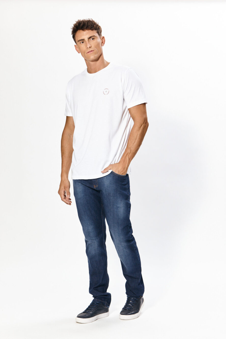 Remera keep moving de jersey
