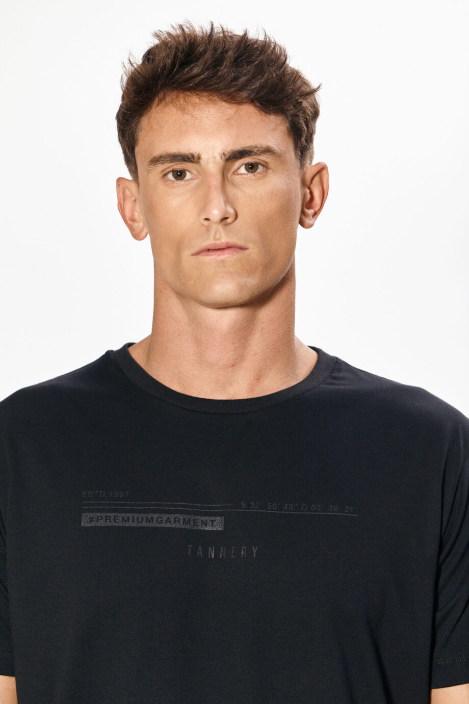 Remera premium garment de jersey