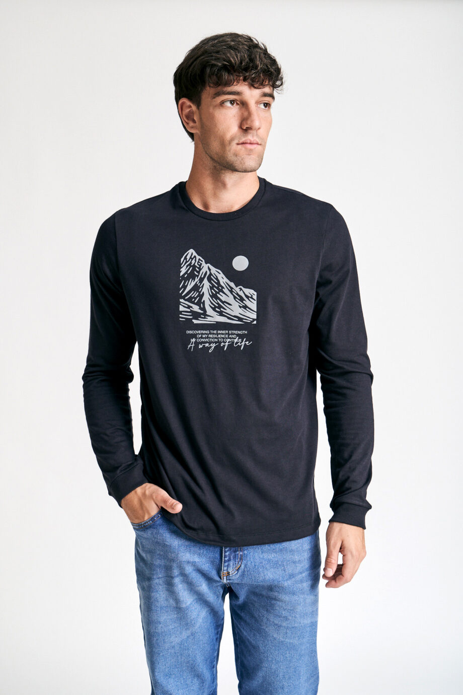 Remera mangas largas discovering