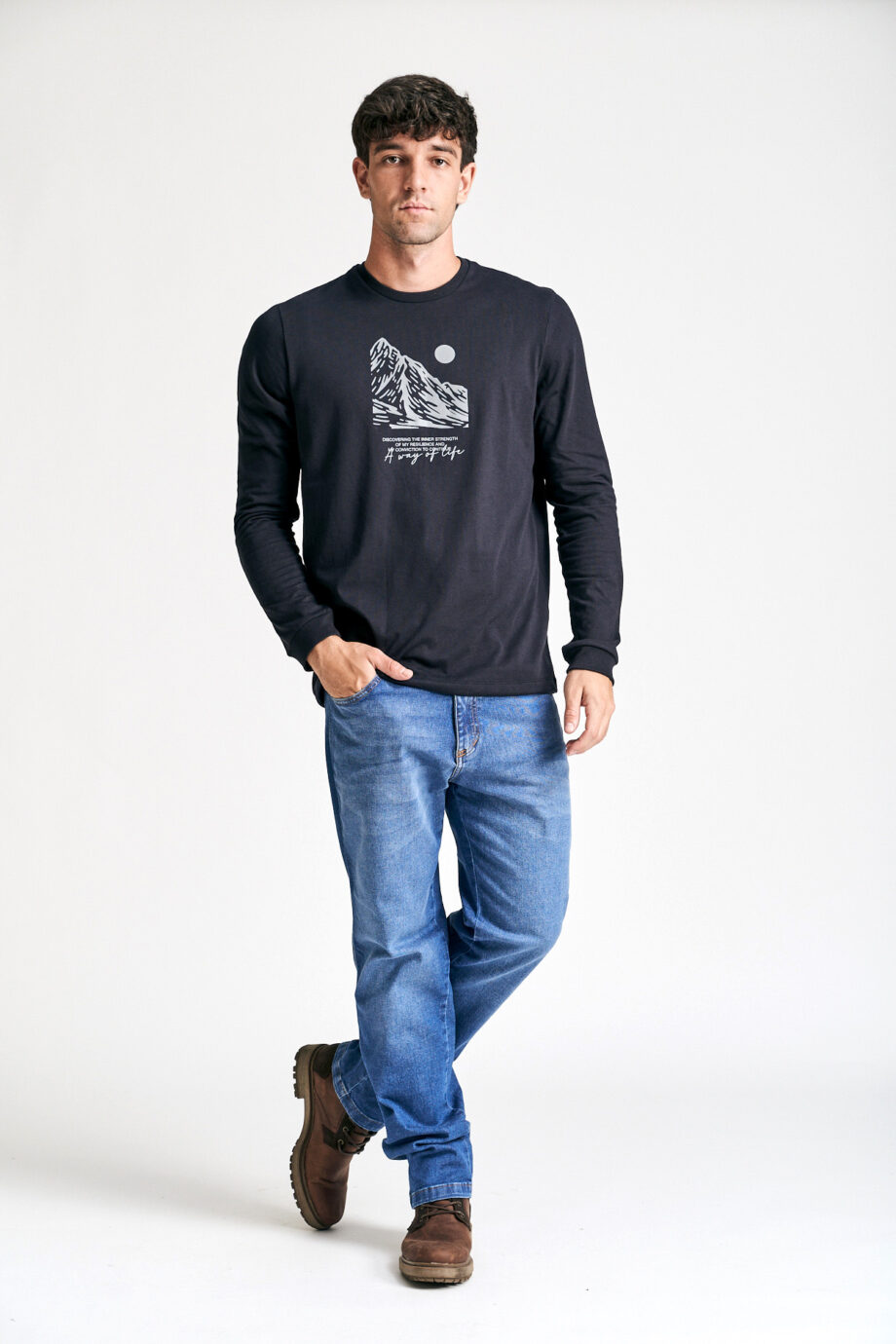 Remera mangas largas discovering
