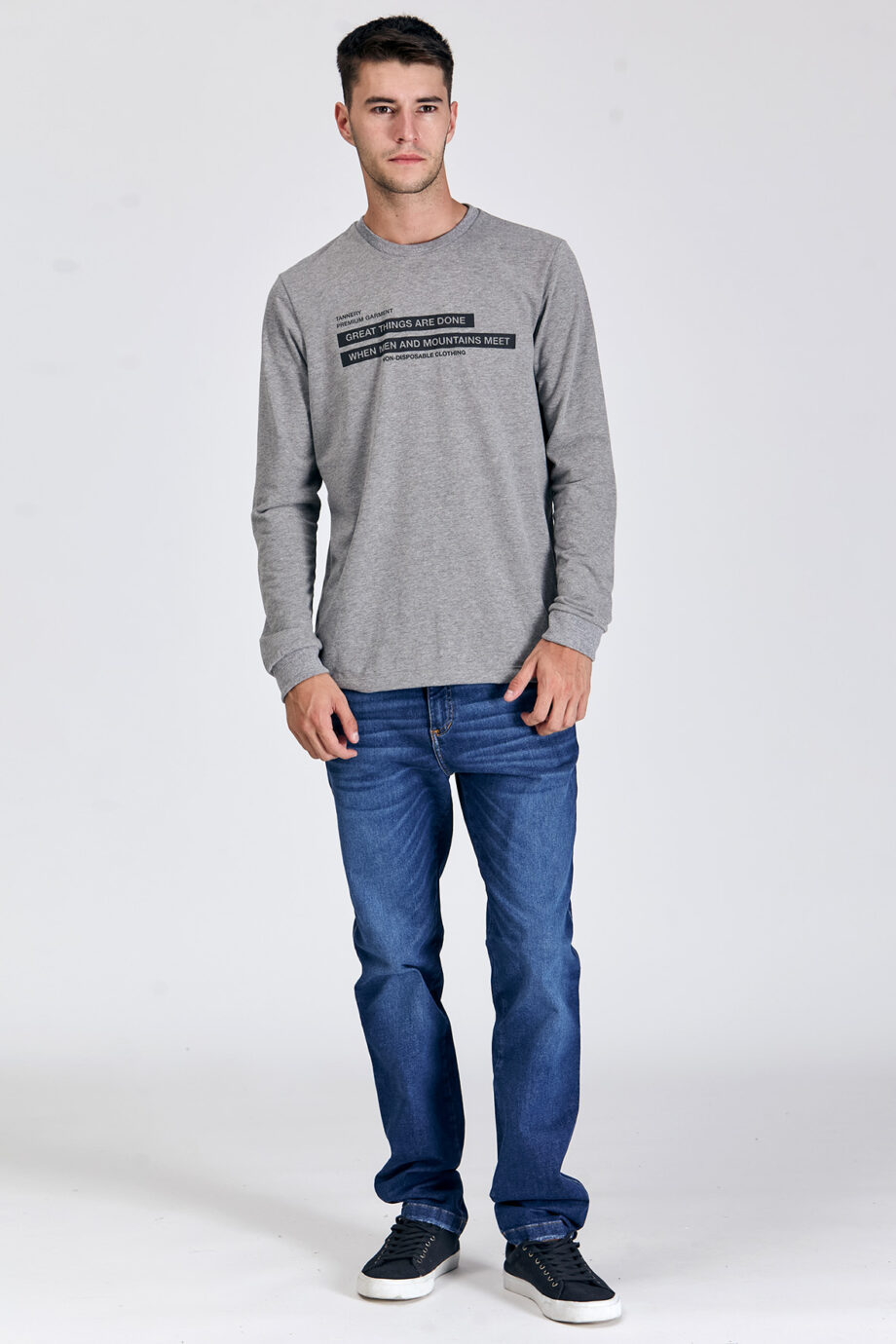 Remera Mountains de jersey