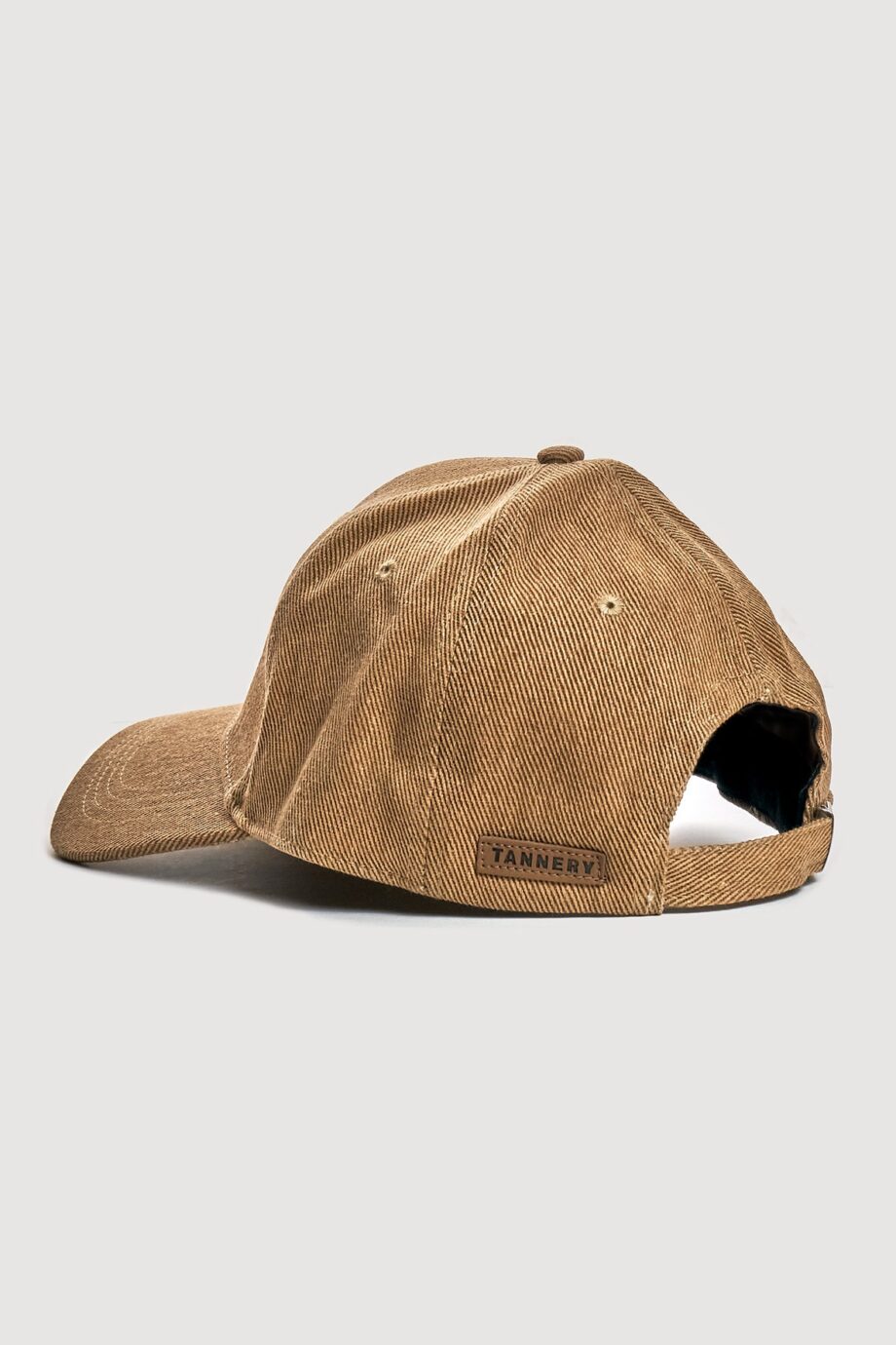 Gorra lisa de gabardina teñida